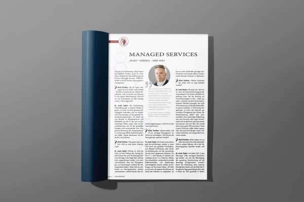 Eine aufgeklappte Zeitschrift mit dem ver&ouml;ffentlichten Beitrag | SPIRIT/21